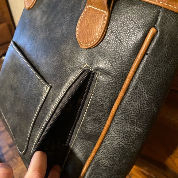 Beautiful purse💥 - Picture 4 of 5